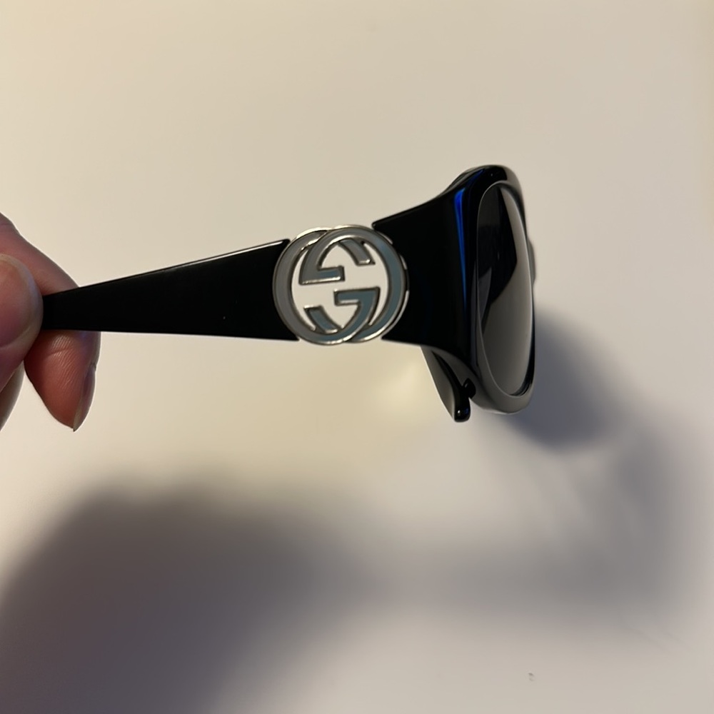 Gucci sunglasses - Picture 4 of 12